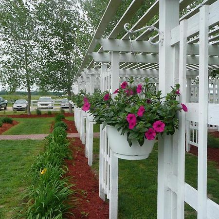 Victorian Veranda Country Inn Лоренс Екстер'єр фото